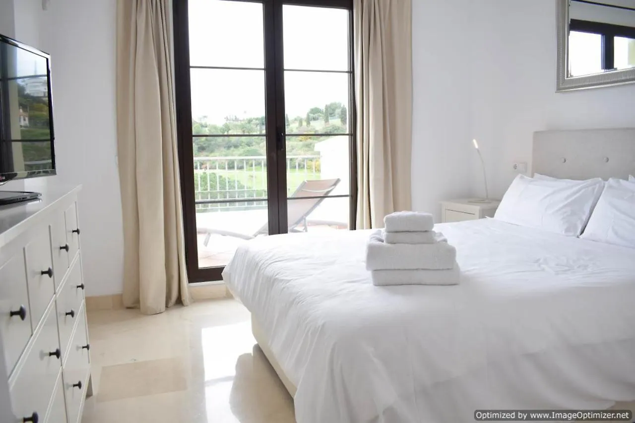 Apartment Paraiso Del Golf La Torre Benahavis