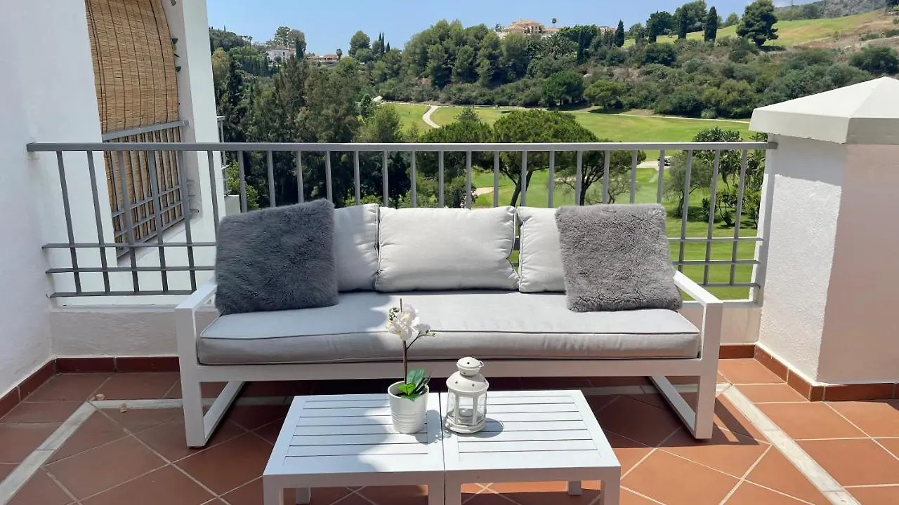 Paraiso Del Golf La Torre Benahavis Apartment